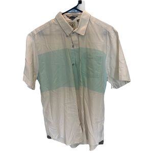 Volcom Men’s cotton button down shirt
